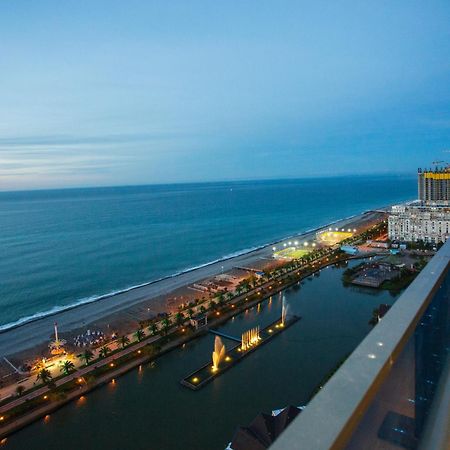 Orbi City Sea View บาทูมิ ภายนอก รูปภาพ