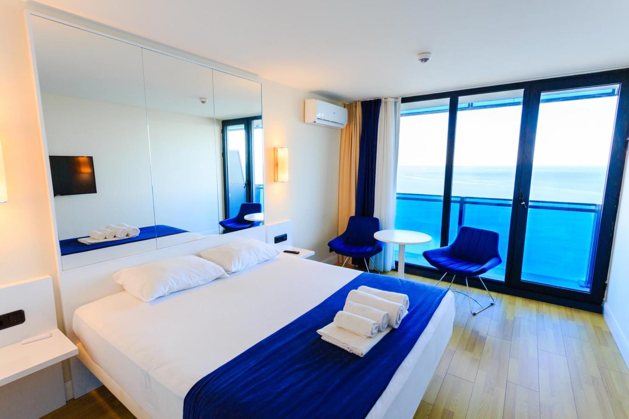 Orbi City Sea View บาทูมิ ภายนอก รูปภาพ